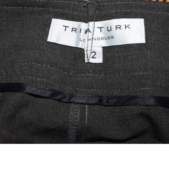 Trina Turk Grey Flat Front Low Rise Wide Leg Pants - 2 - Picture 3 of 3